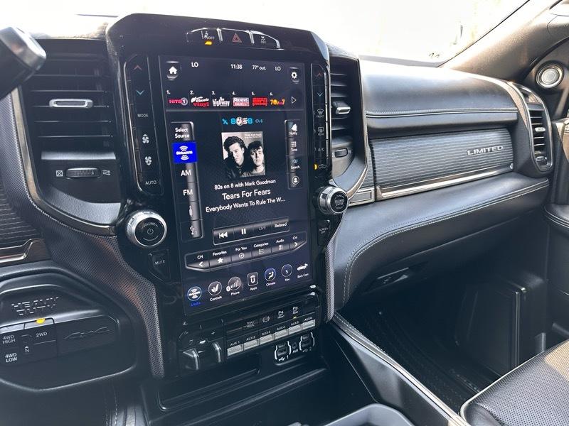RAM 3500 Limited Mega Cab 4WD 2020
