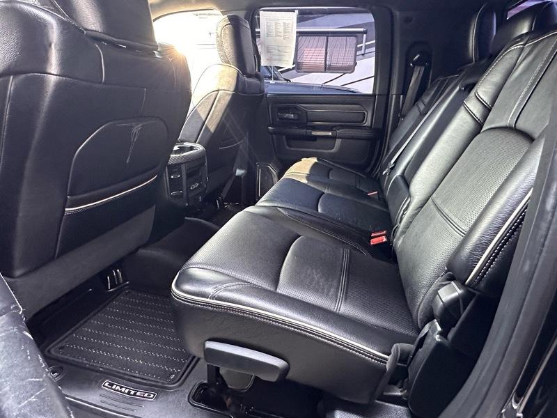 RAM 3500 Limited Mega Cab 4WD 2020