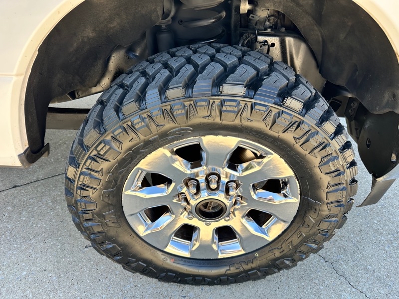 Ford F-250 SD Lariat Crew Cab Short Bed 4WD 2018 Ford F-250 SD Lariat Crew Cab Short Bed 4WD 2018