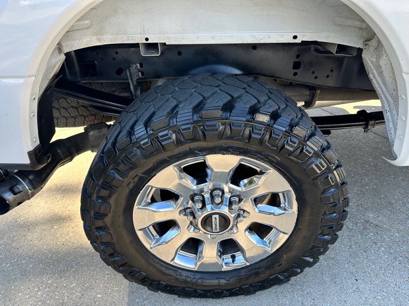 Ford F-250 SD Lariat Crew Cab Short Bed 4WD 2018 Ford F-250 SD Lariat Crew Cab Short Bed 4WD 2018