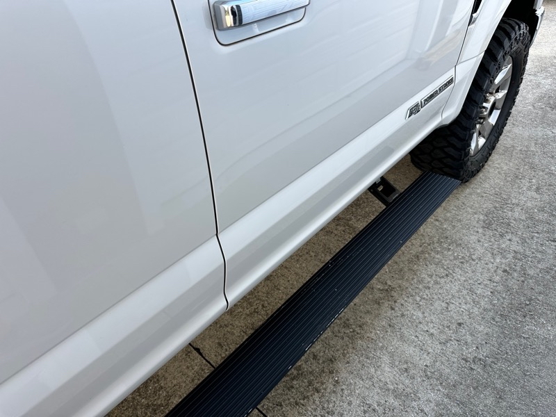 Ford F-250 SD Lariat Crew Cab Short Bed 4WD 2018 Ford F-250 SD Lariat Crew Cab Short Bed 4WD 2018