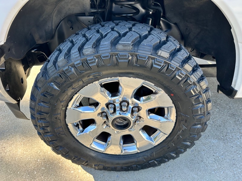 Ford F-250 SD Lariat Crew Cab Short Bed 4WD 2018 Ford F-250 SD Lariat Crew Cab Short Bed 4WD 2018