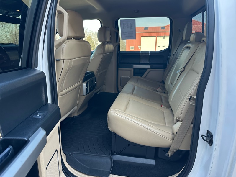 Ford F-250 SD Lariat Crew Cab Short Bed 4WD 2018