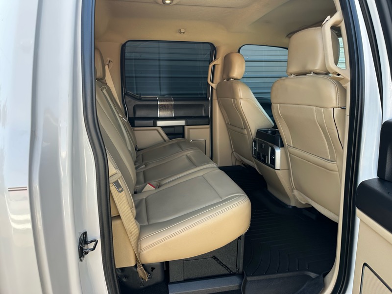 Ford F-250 SD Lariat Crew Cab Short Bed 4WD 2018