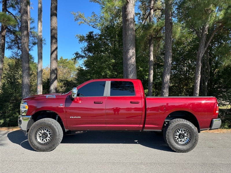 RAM 2500 Laramie Crew Cab SWB 4WD 2023 RAM 2500 Laramie Crew Cab SWB 4WD 2023