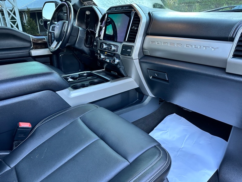 Ford F-250 SD Lariat Crew Cab 4WD 2022 Ford F-250 SD Lariat Crew Cab 4WD 2022