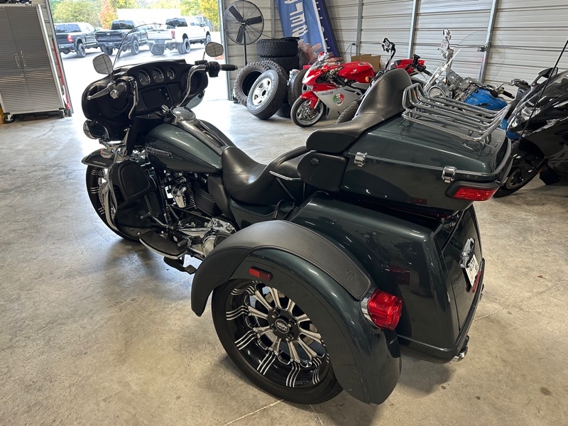 Harley-Davidson FLHTCUTG  2020 Harley-Davidson FLHTCUTG  2020