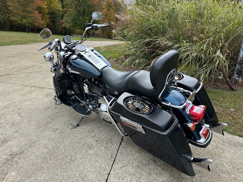 Harley-Davidson FLHPI  2003 Harley-Davidson FLHPI  2003