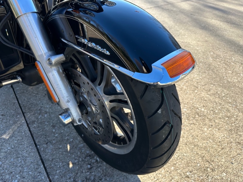 Harley-Davidson FLHTCUTG  2017