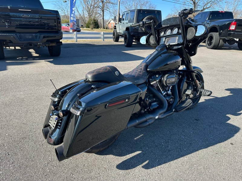 Harley-Davidson FLHXS  2018