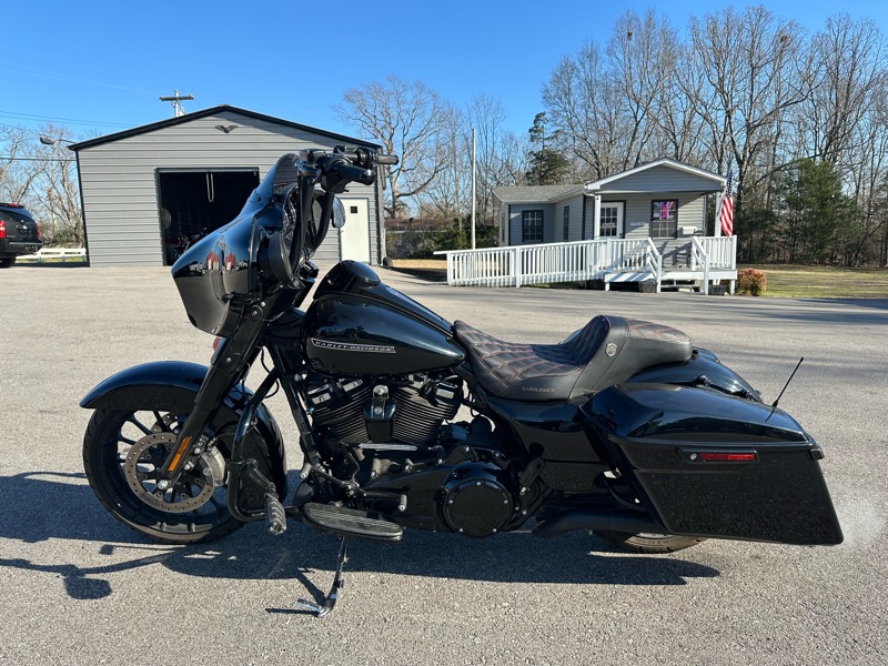 Harley-Davidson FLHXS  2018