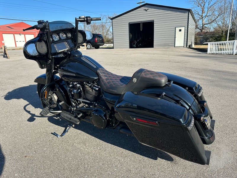 Harley-Davidson FLHXS  2018