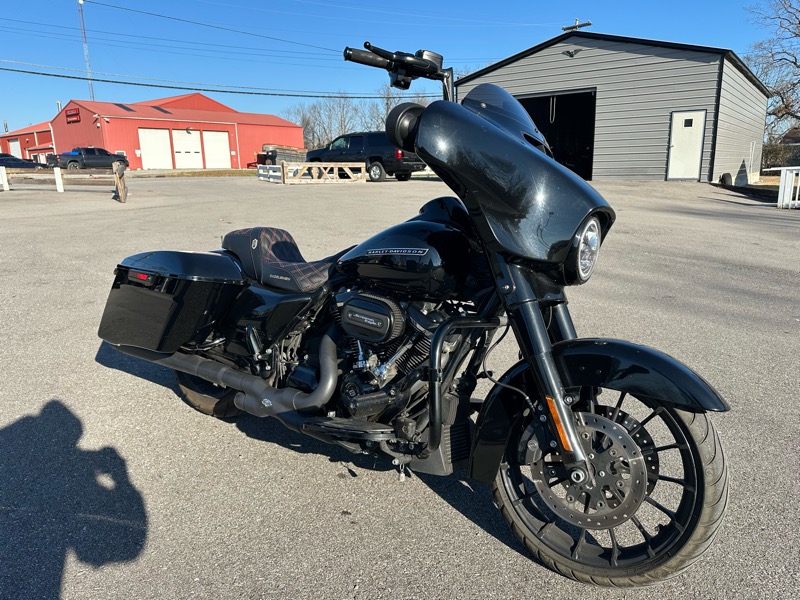 Harley-Davidson FLHXS  2018