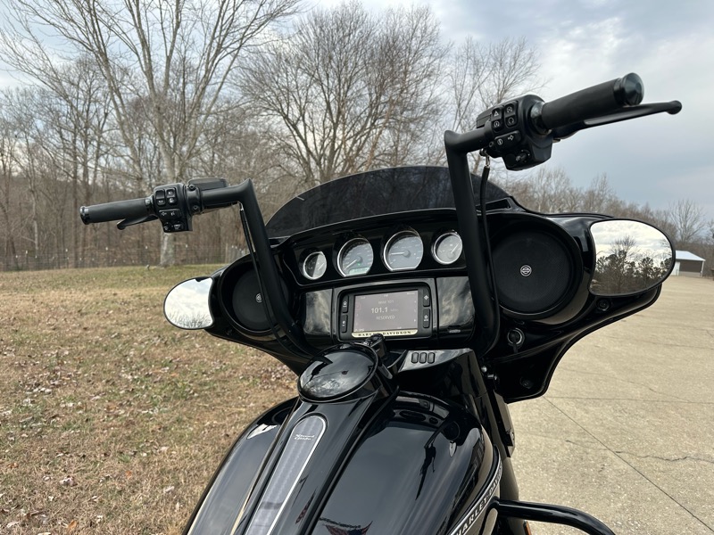 Harley-Davidson FLHXS  2018