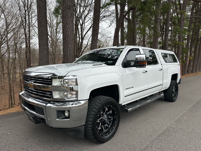 Chevrolet Silverado 2500HD LTZ Crew Cab 4WD 2015