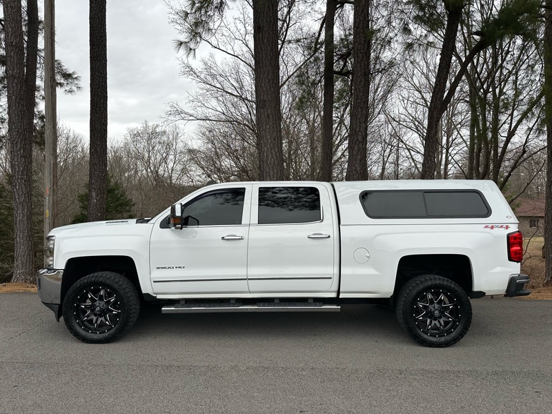 Chevrolet Silverado 2500HD LTZ Crew Cab 4WD 2015