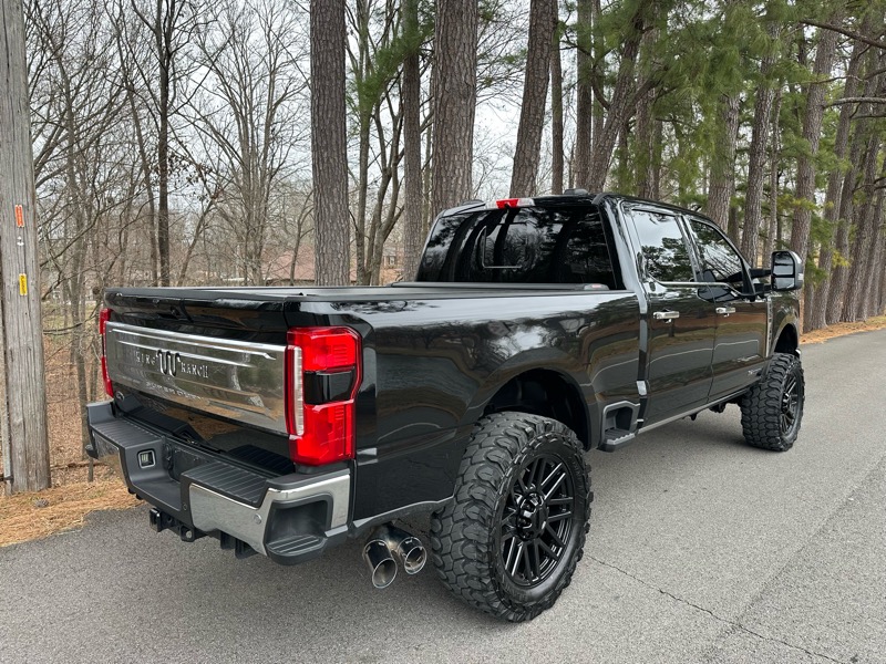 Ford F-350 SD King Ranch Crew Cab 4WD 2025