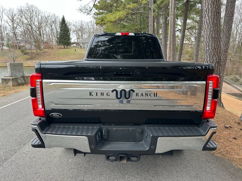 Ford F-350 SD King Ranch Crew Cab 4WD 2025