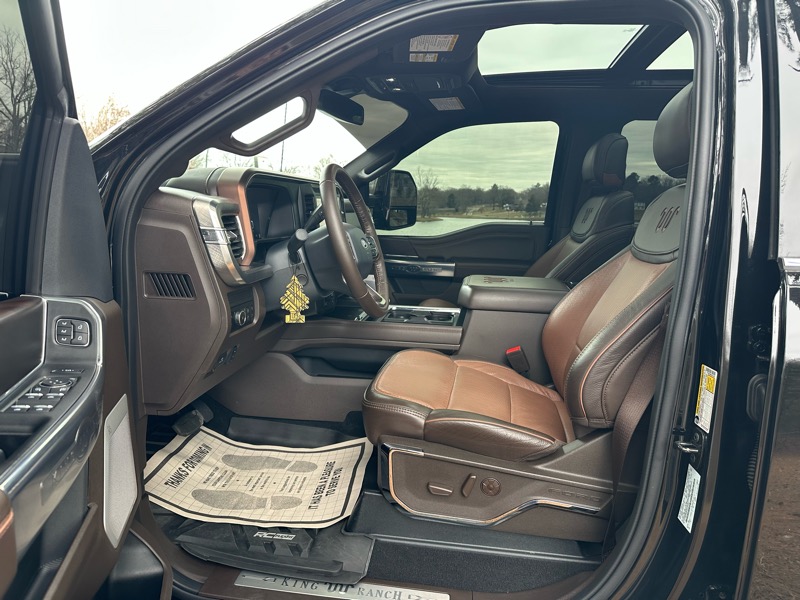 Ford F-350 SD King Ranch Crew Cab 4WD 2025