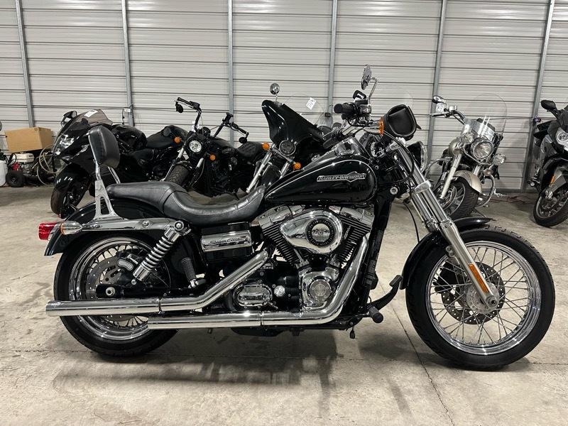 Harley-Davidson FXDC  2011