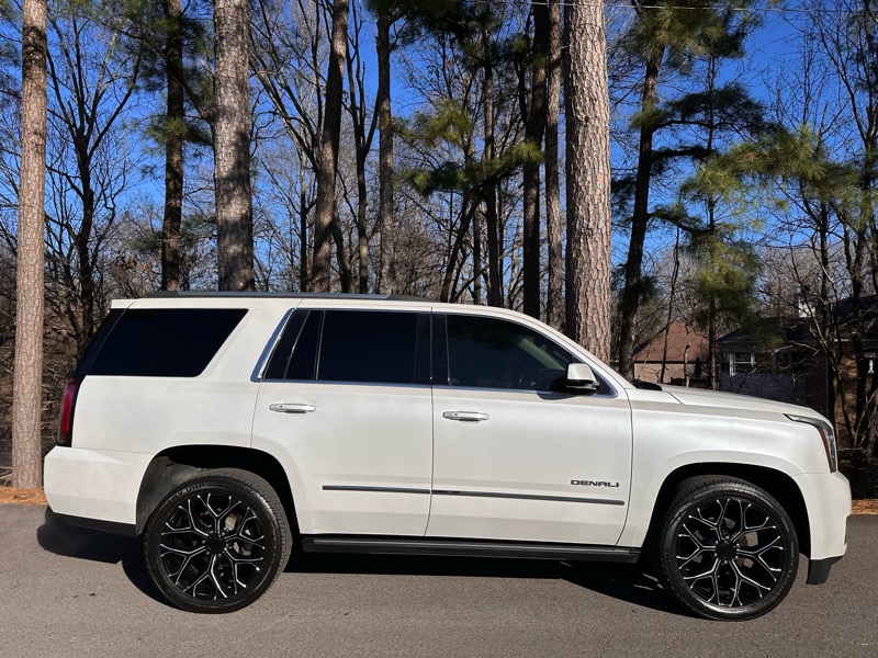 GMC Yukon Denali 2WD 2019