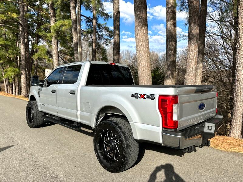 Ford F-250 SD Lariat Crew Cab Short Bed 4WD 2019