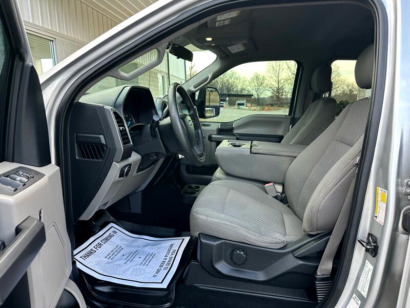 Ford F-250 SD Lariat Crew Cab Short Bed 4WD 2019