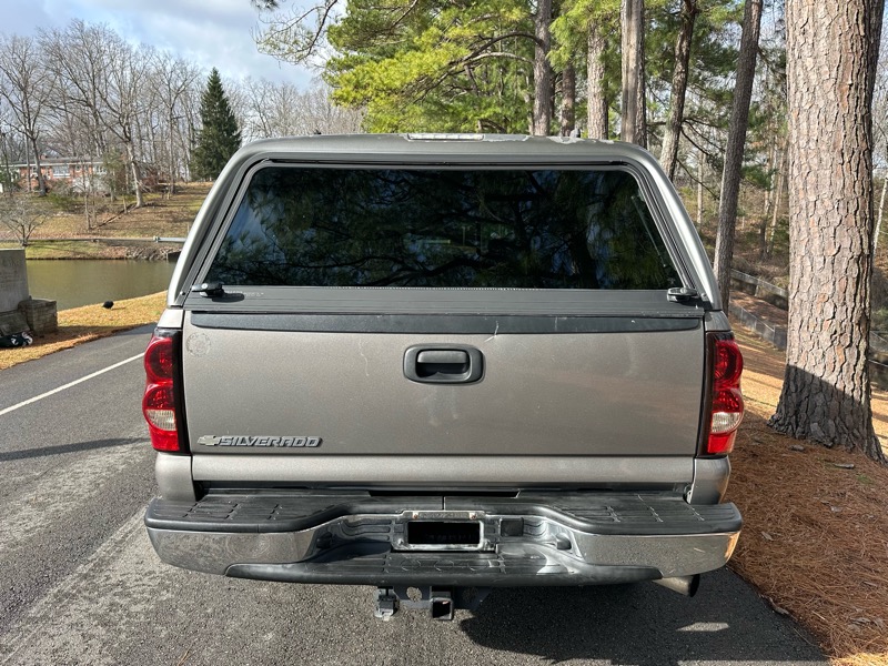 Chevrolet Silverado 2500HD LT Crew Cab Short Bed 4WD 2006