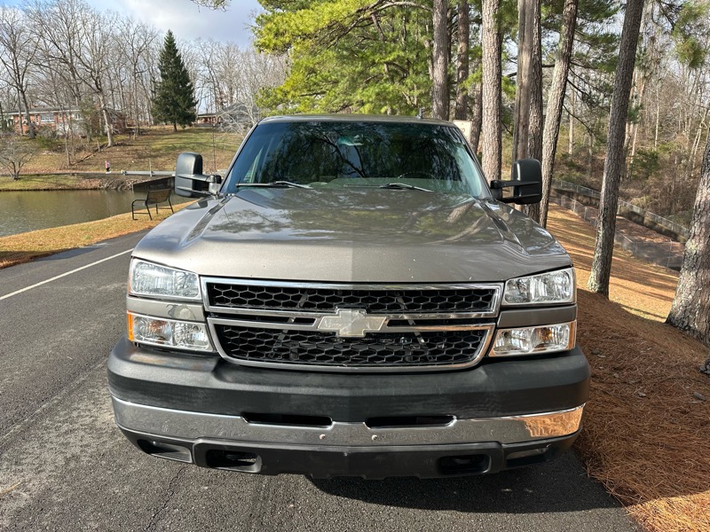Chevrolet Silverado 2500HD LT Crew Cab Short Bed 4WD 2006