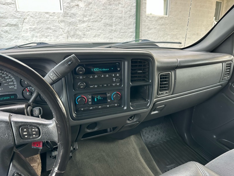 Chevrolet Silverado 2500HD LT Crew Cab Short Bed 4WD 2006