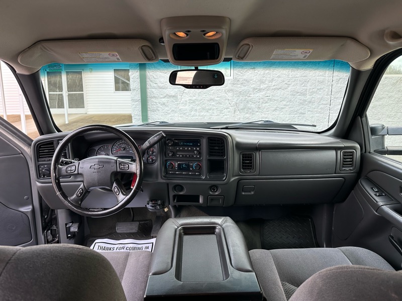 Chevrolet Silverado 2500HD LT Crew Cab Short Bed 4WD 2006