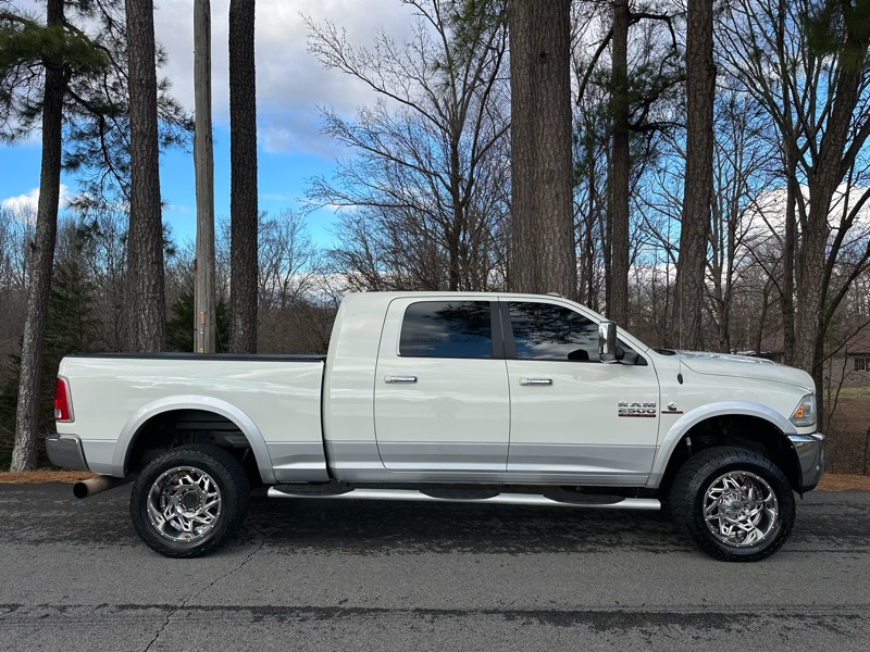 RAM 2500 Laramie Mega Cab 4WD 2017