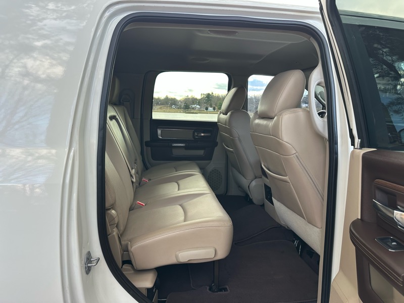 RAM 2500 Laramie Mega Cab 4WD 2017