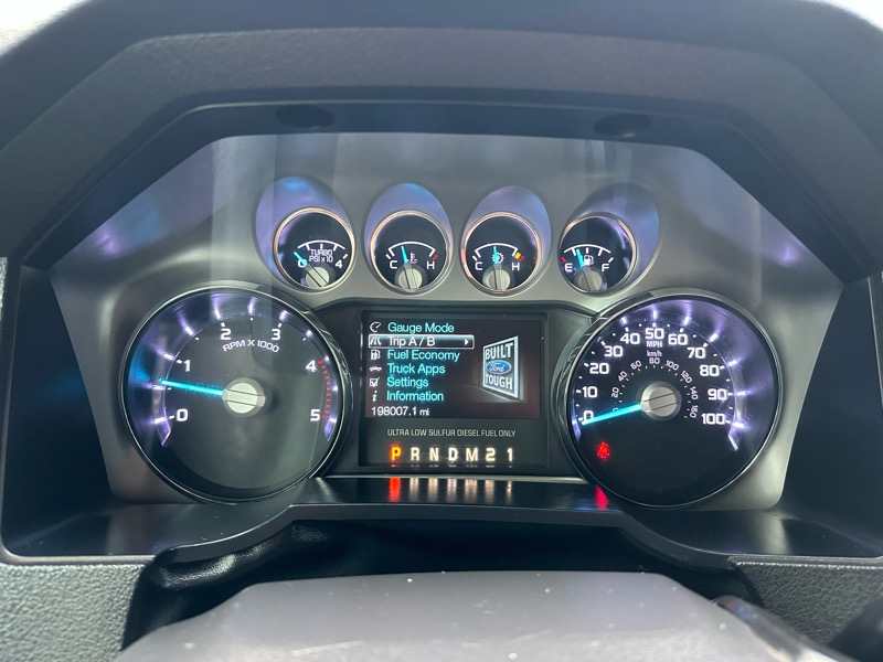 Ford F-250 SD Platinum Crew Cab 4WD 2014