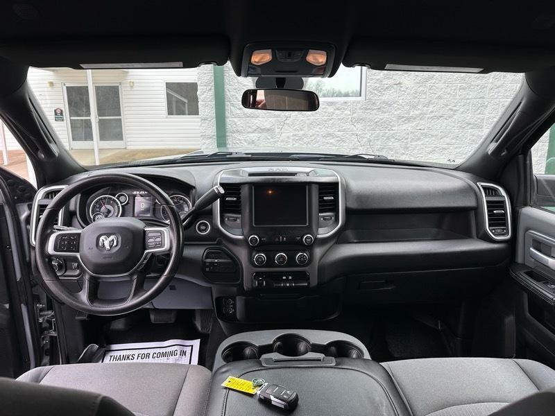 RAM 3500 Big Horn Crew Cab LWB 4WD DRW 2022