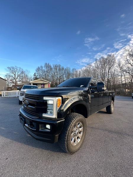 Ford F-250 SD Lariat Crew Cab 4WD 2017