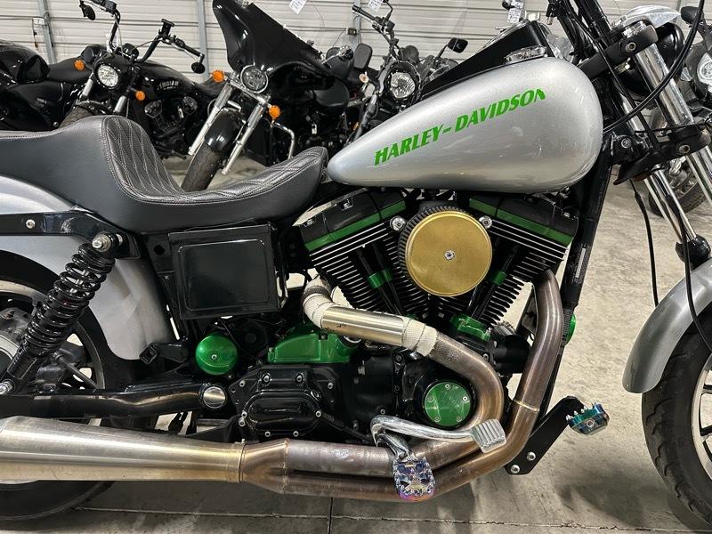 Harley-Davidson FXDWG  2000