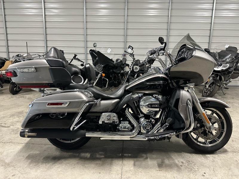 Harley-Davidson FLTRU  2016