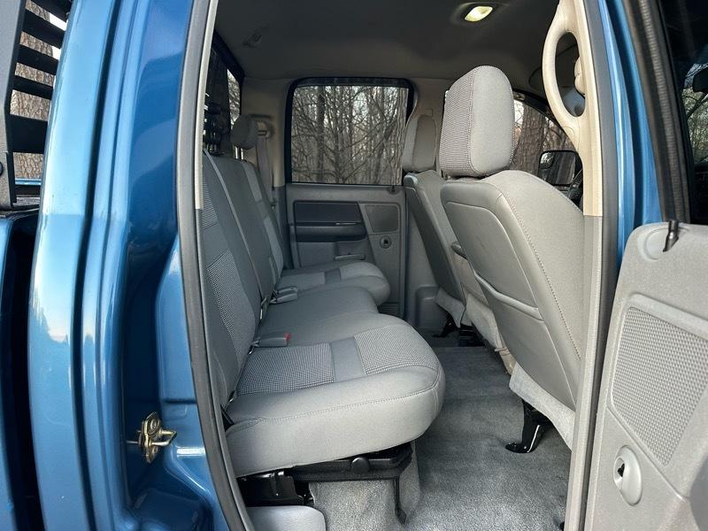 Dodge Ram 2500 ST Quad Cab 4WD 2006