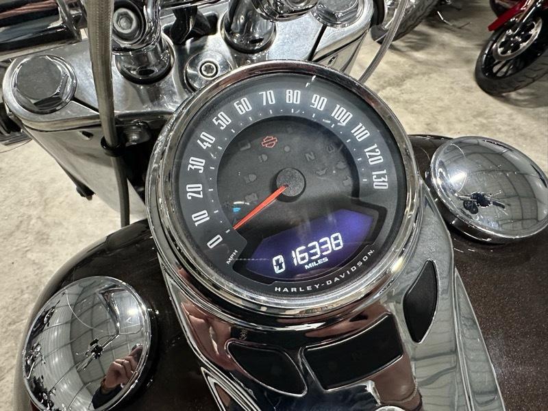 Harley-Davidson FLDE 
FLDE  2018