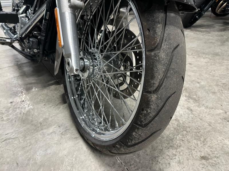 Harley-Davidson FLDE 
FLDE  2018