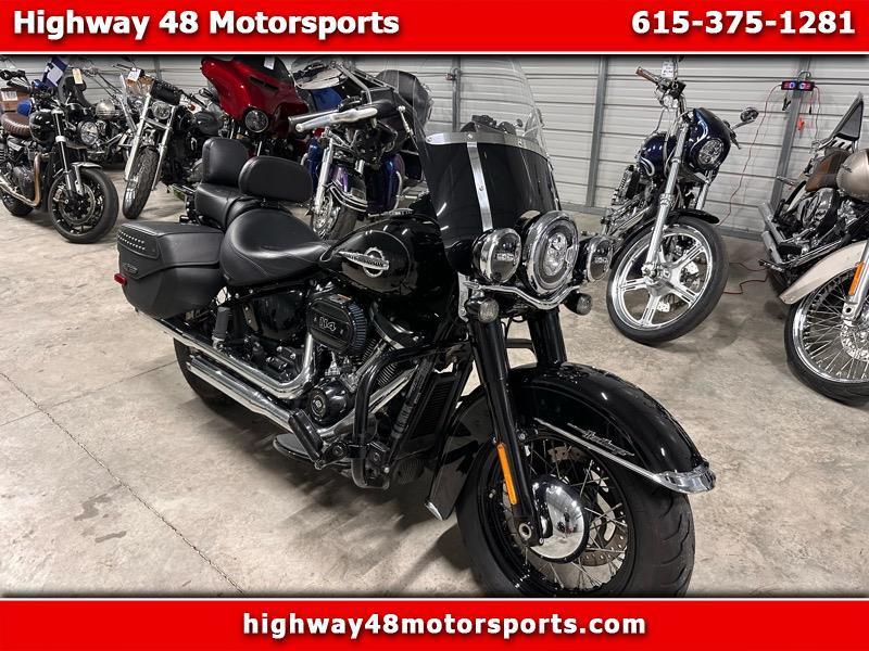 2018 Harley-Davidson FLHCS 