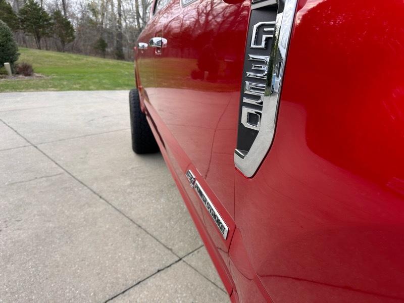 Ford F-350 SD Platinum Crew Cab 4WD 2022