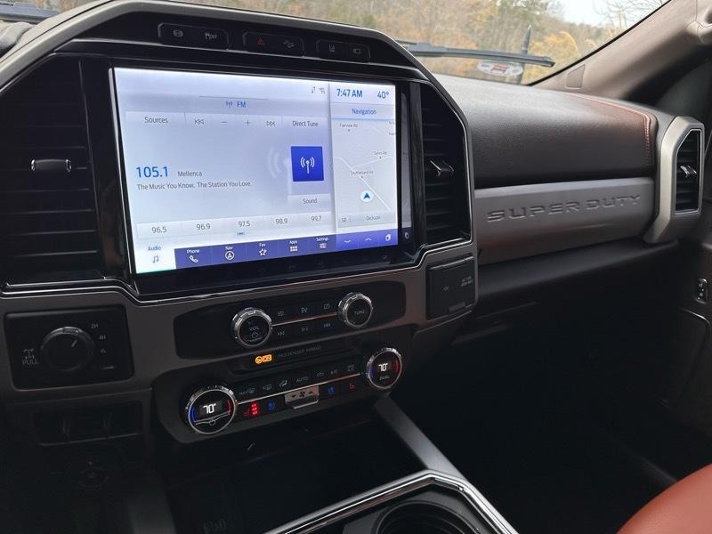 Ford F-350 SD Platinum Crew Cab 4WD 2022