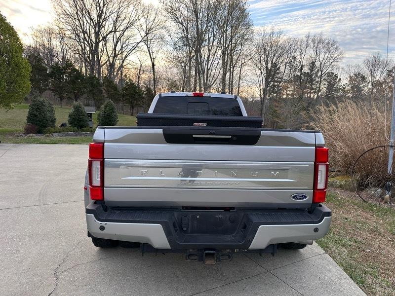 Ford F-350 SD Platinum Crew Cab Long Box 4WD DRW 2020