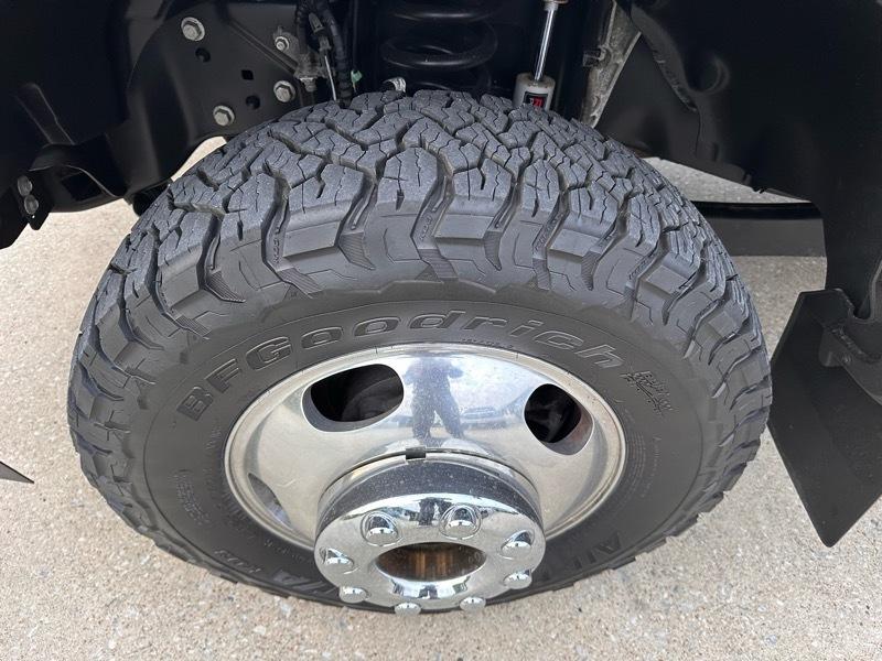 Ford F-350 SD Platinum Crew Cab Long Box 4WD DRW 2020