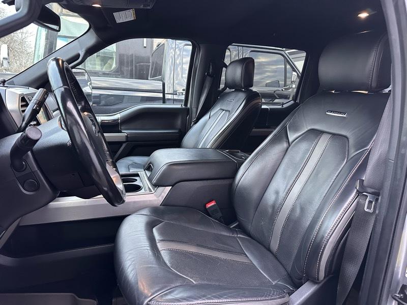 Ford F-350 SD Platinum Crew Cab Long Box 4WD DRW 2020