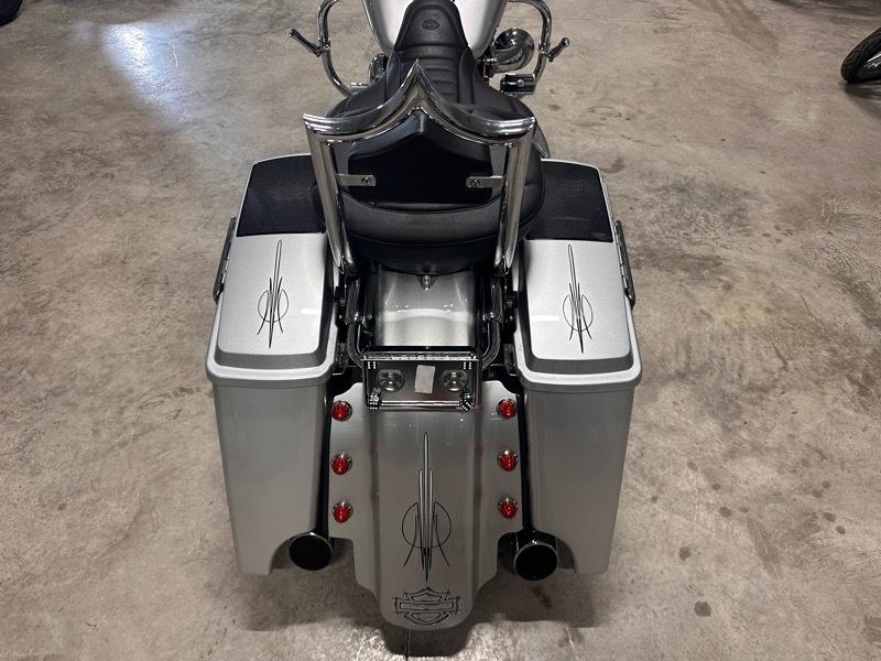 Harley-Davidson FLHTCUI  2005