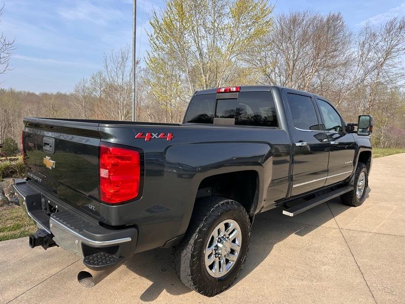 Chevrolet Silverado 2500HD LTZ Crew Cab 4WD 2018