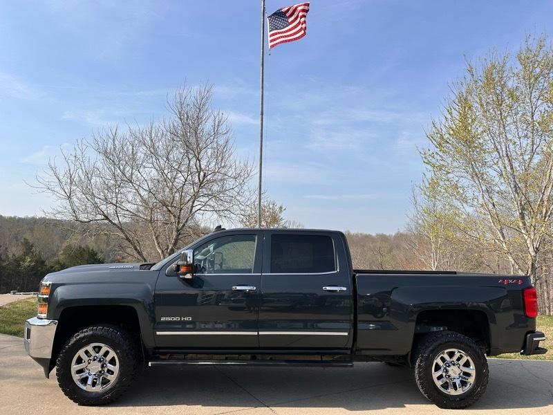 Chevrolet Silverado 2500HD LTZ Crew Cab 4WD 2018